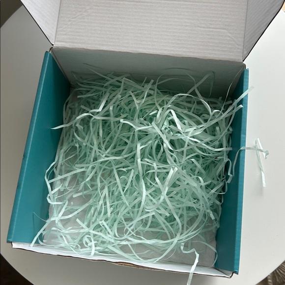 🩵30 & FABULOUS 🩵 - Picture 3 of 3